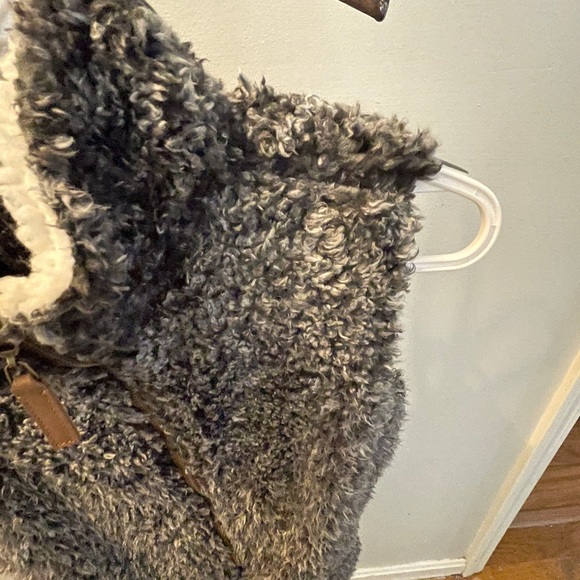 Marleylily boutique Sherpa vest - Picture 2 of 3